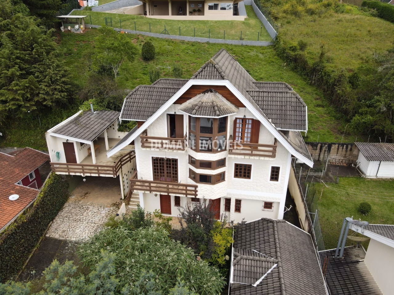 House of 698 m² in Campos do Jordão, SP, Brazil