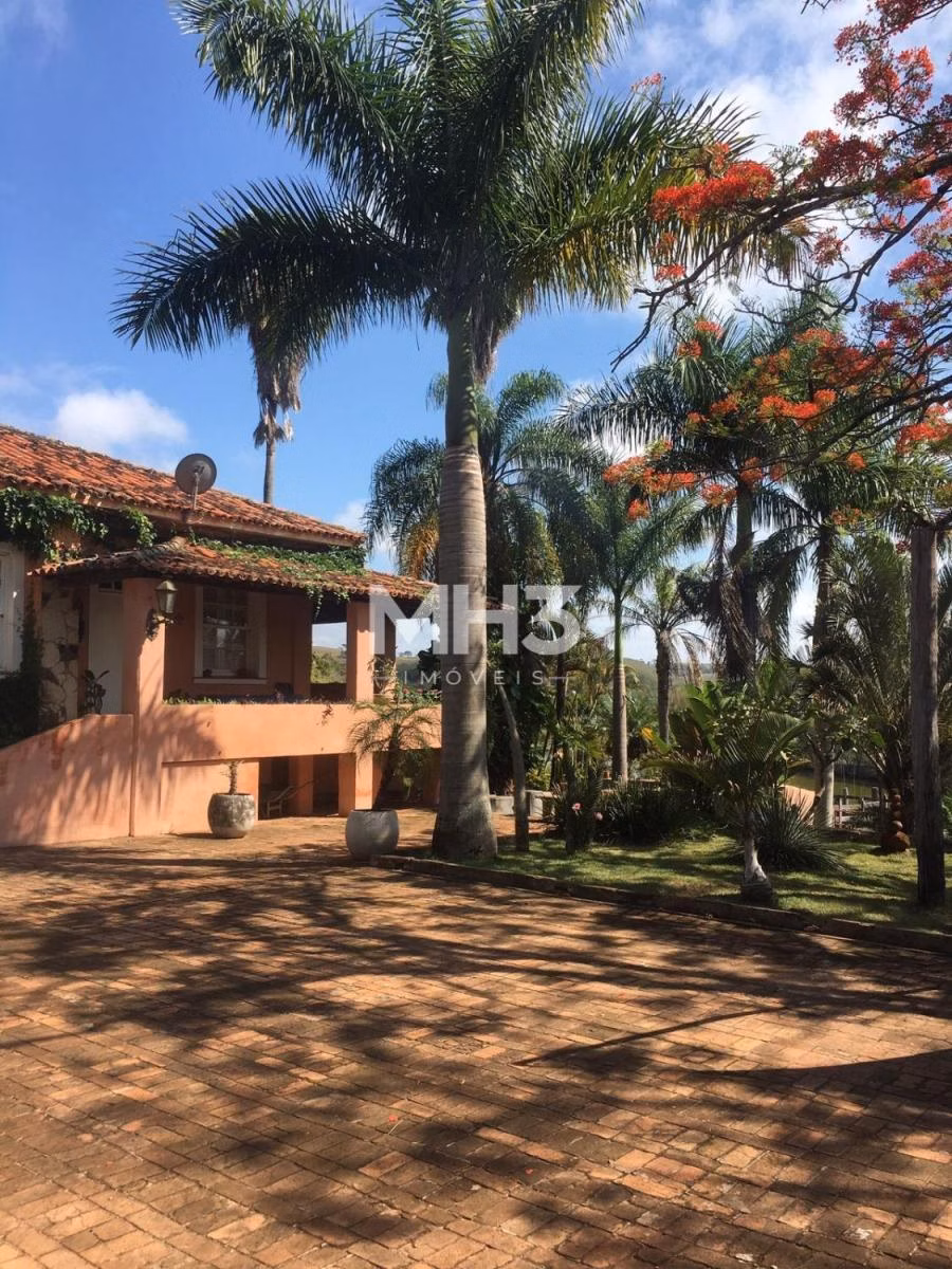 Small farm for sale of 26 acres in Mineiros do Tietê, SP, Brazil