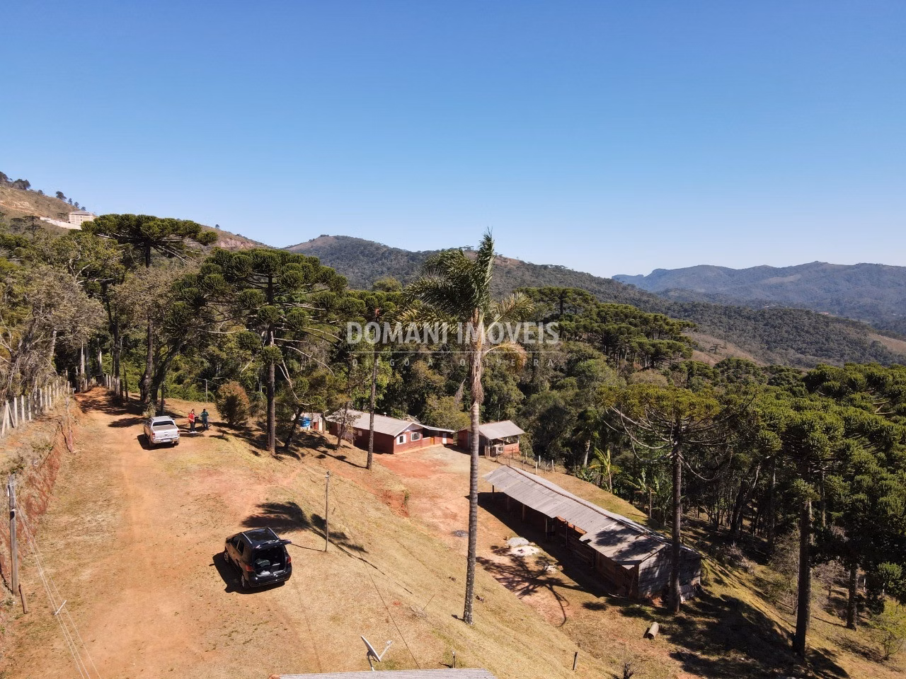 Casa de 7.100 m² em Campos do Jordão, SP