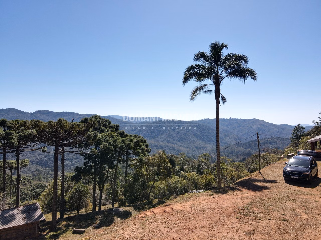 Casa de 7.100 m² em Campos do Jordão, SP