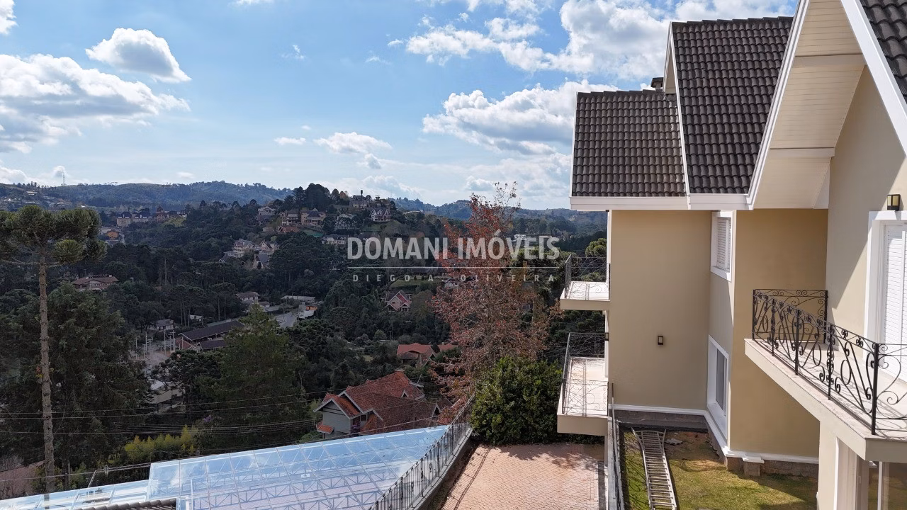 House of 1,030 m² in Campos do Jordão, SP, Brazil