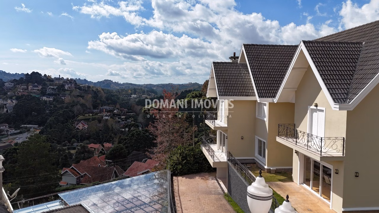 House of 1,030 m² in Campos do Jordão, SP, Brazil