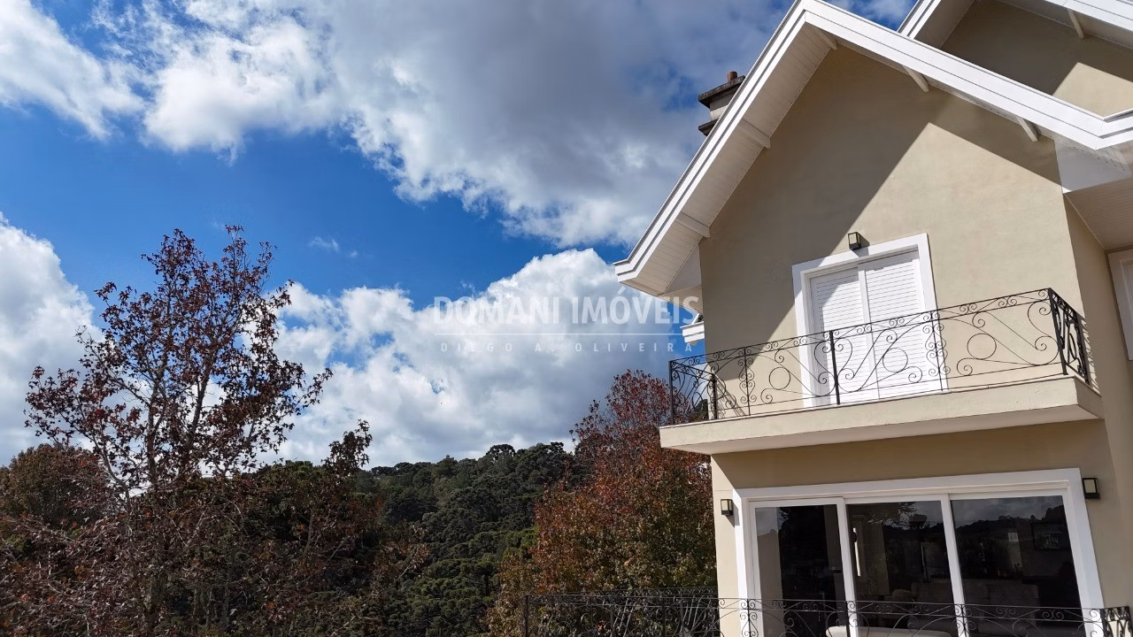 House of 1,030 m² in Campos do Jordão, SP, Brazil