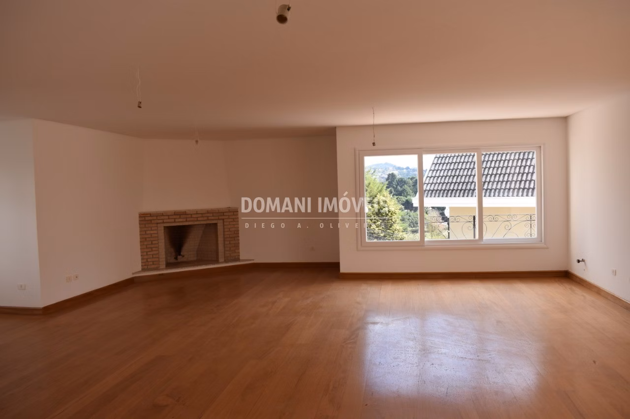 House of 1,030 m² in Campos do Jordão, SP, Brazil