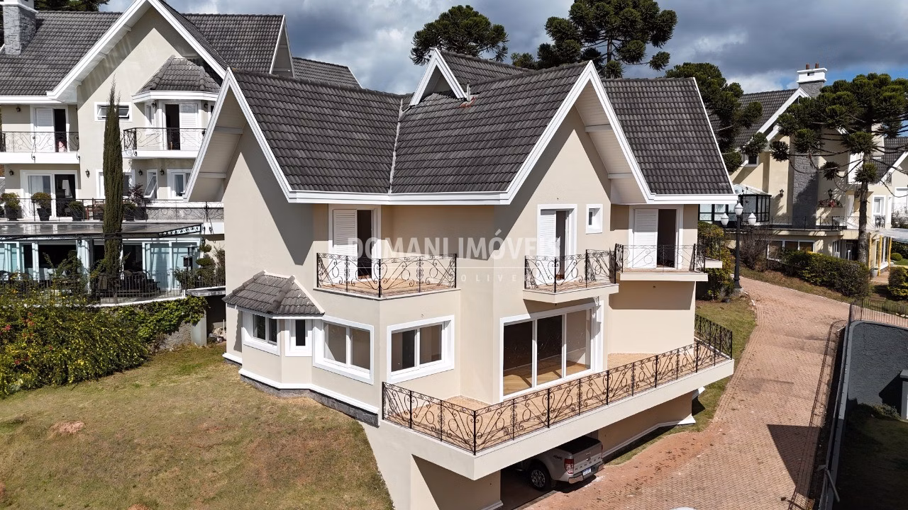 House of 1,030 m² in Campos do Jordão, SP, Brazil