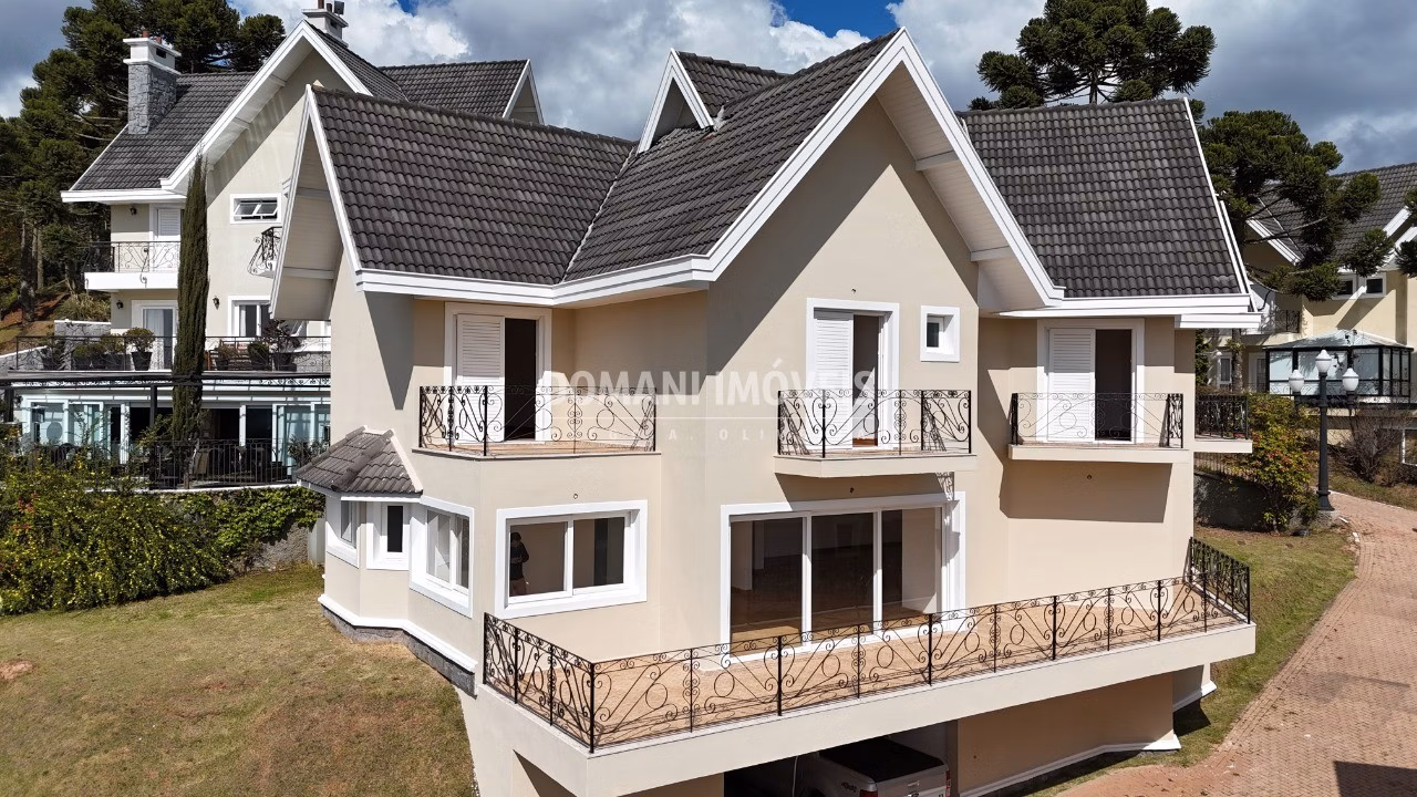 House of 1,030 m² in Campos do Jordão, SP, Brazil