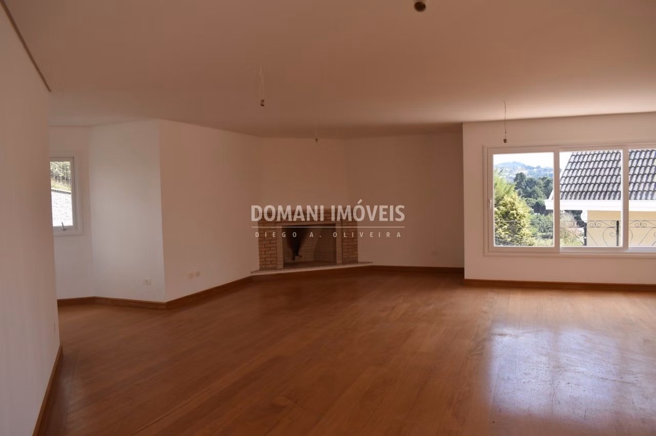 House of 1,030 m² in Campos do Jordão, SP, Brazil
