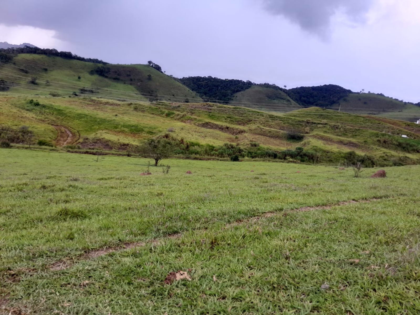 Terreno de 3 ha em Jambeiro, SP