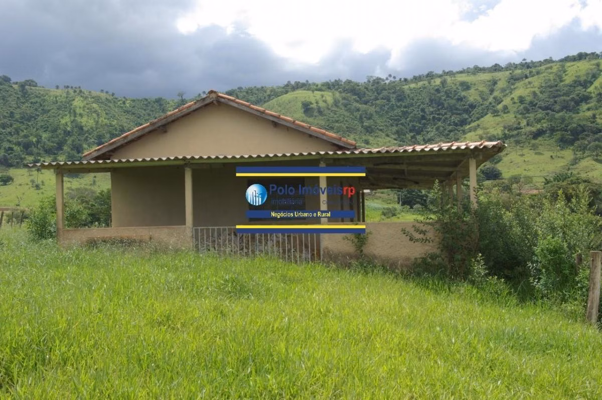 Kleiner Bauernhof zum Verkauf von 40 ha in Santo Antônio da Alegria, SP