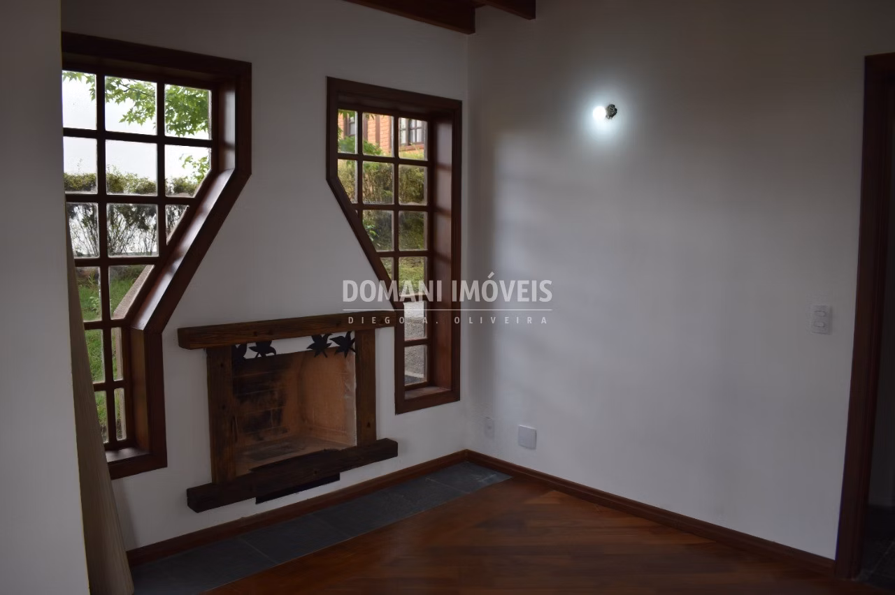 House of 350 m² in Campos do Jordão, SP, Brazil