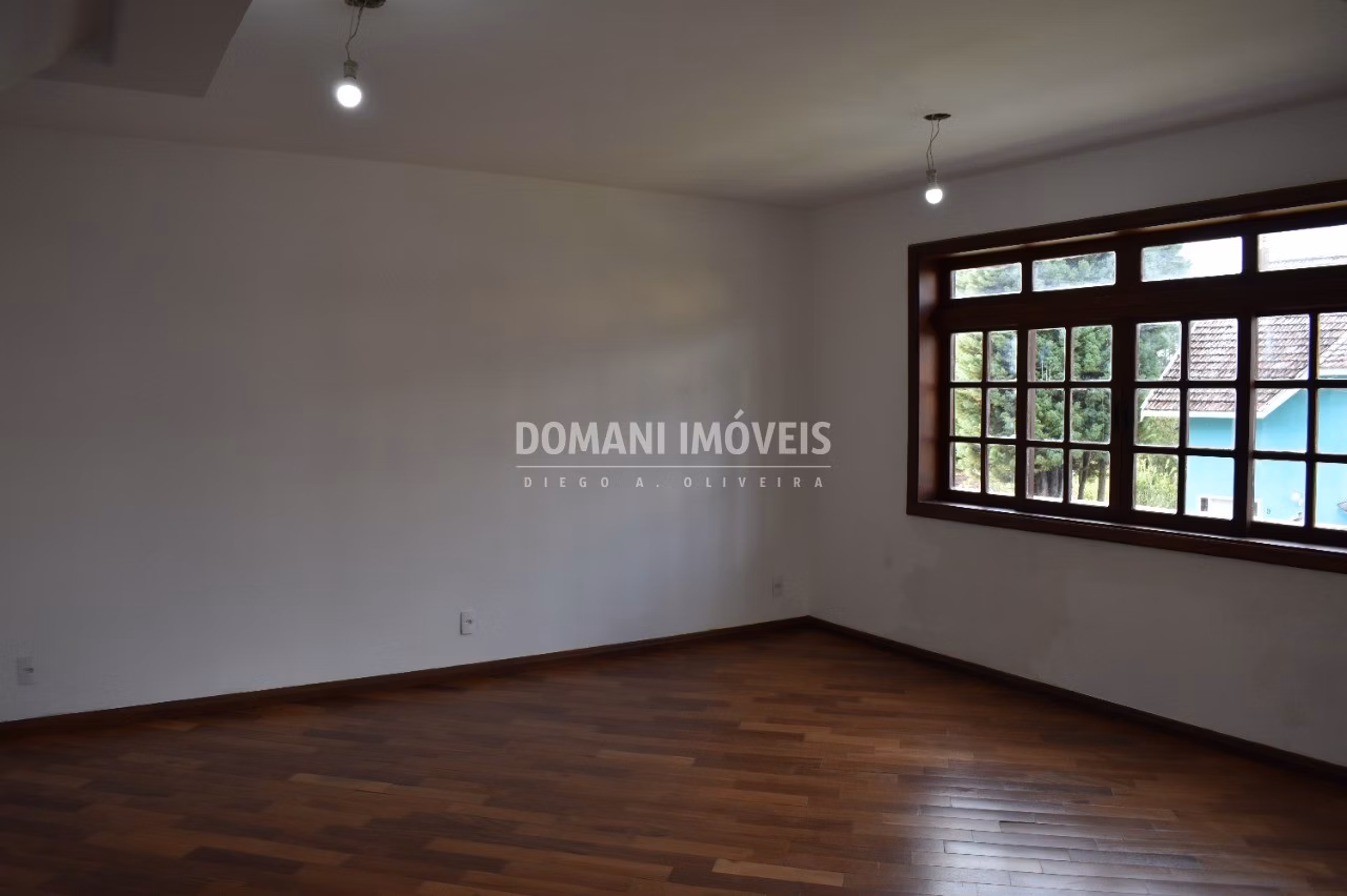 House of 350 m² in Campos do Jordão, SP, Brazil