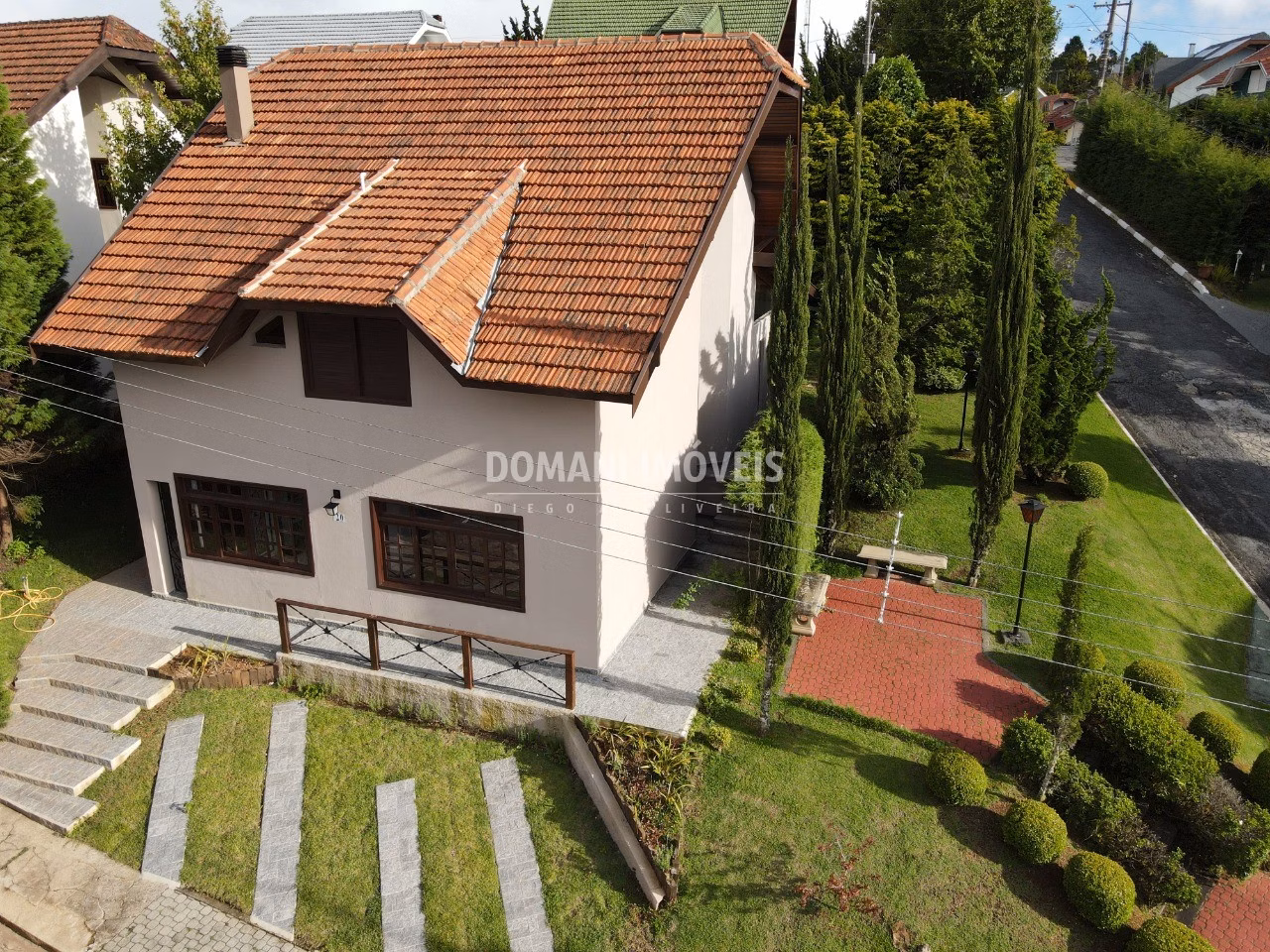 House of 350 m² in Campos do Jordão, SP, Brazil