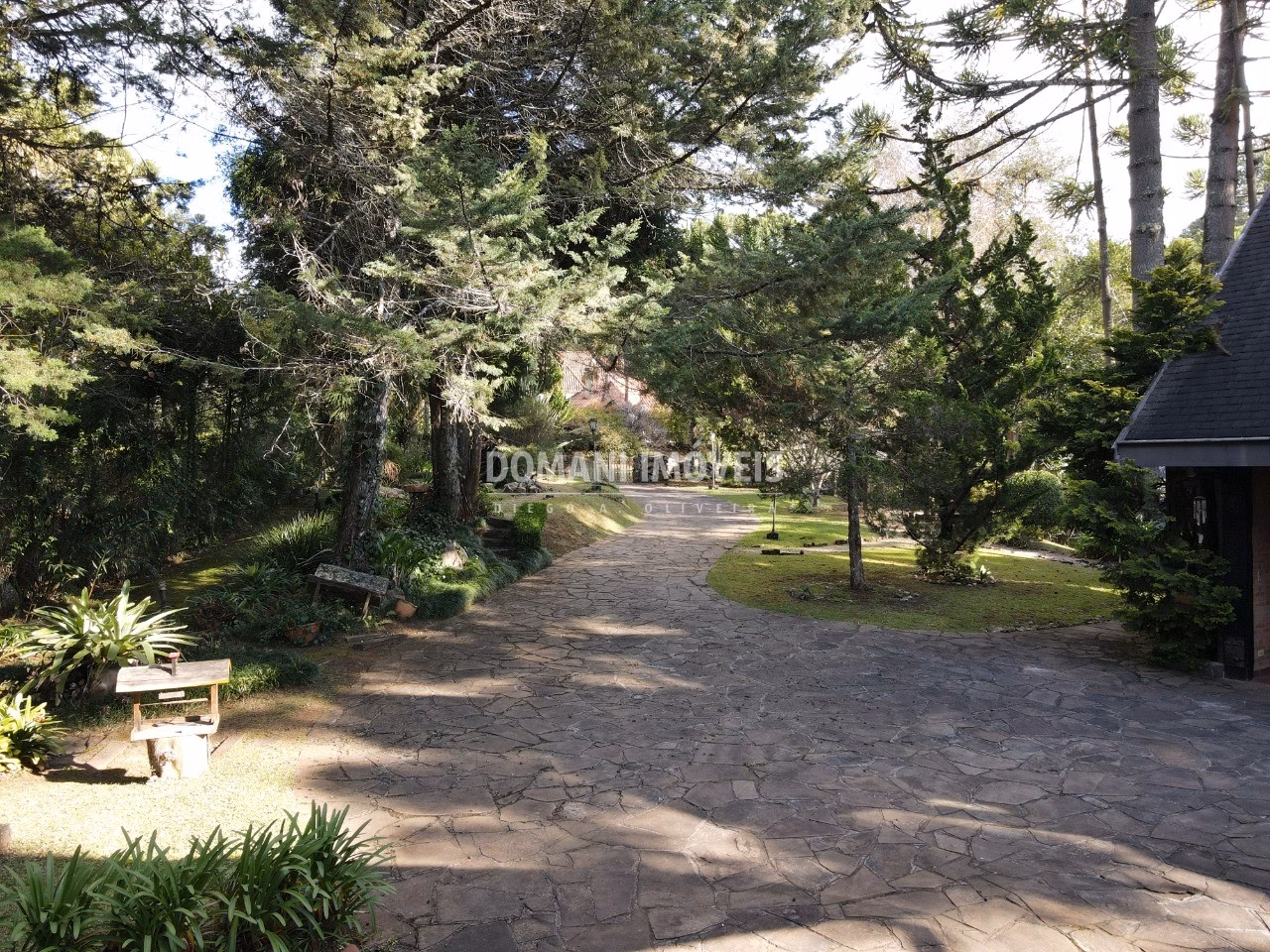 Casa de 2.500 m² em Campos do Jordão, SP