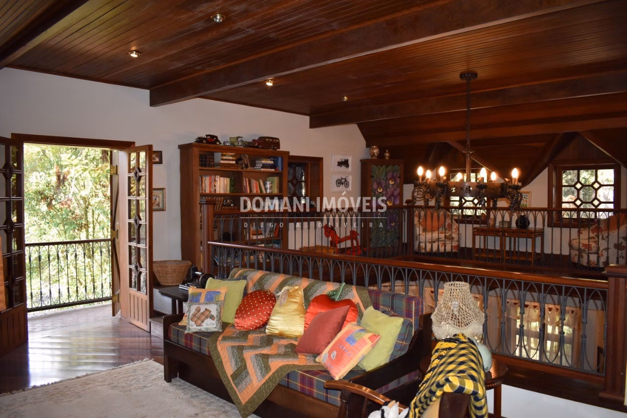 House of 2,500 m² in Campos do Jordão, SP, Brazil