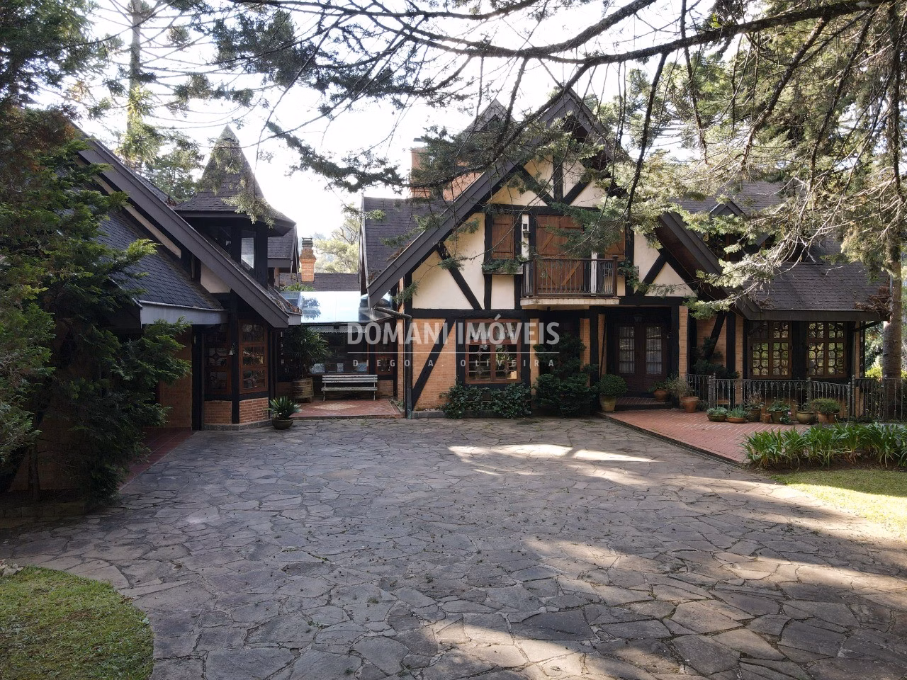 House of 2,500 m² in Campos do Jordão, SP, Brazil