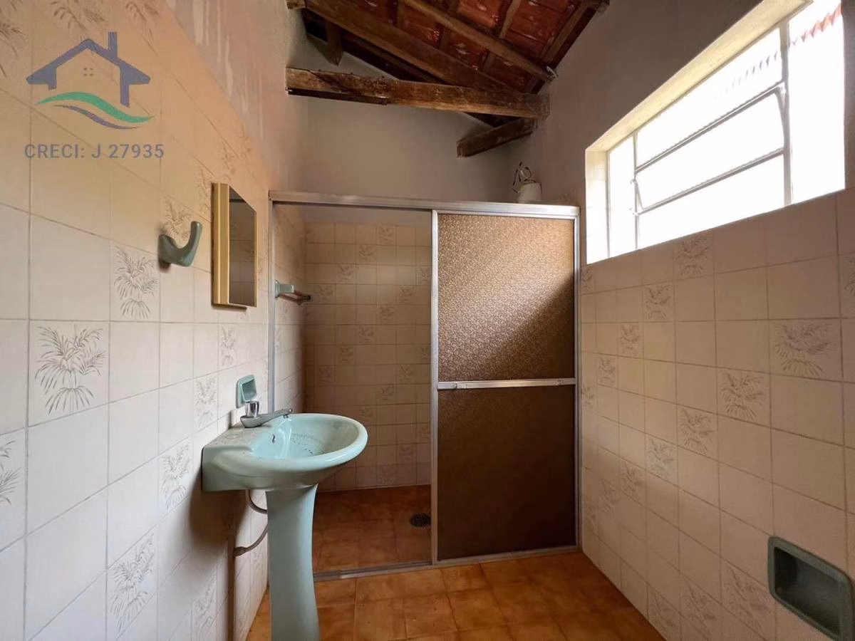 Имение на продажу 15 ha в Piracaia, SP