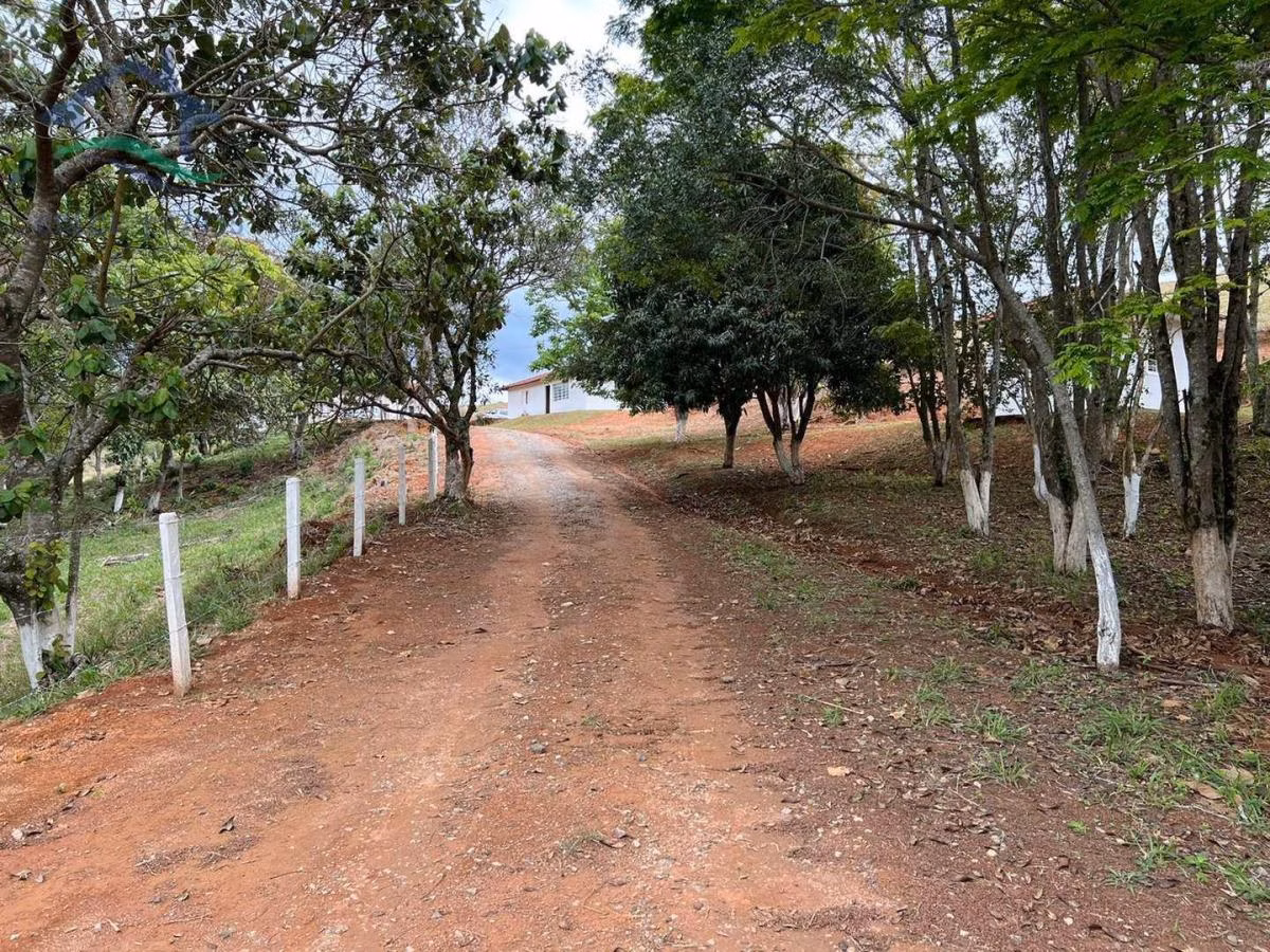Имение на продажу 15 ha в Piracaia, SP