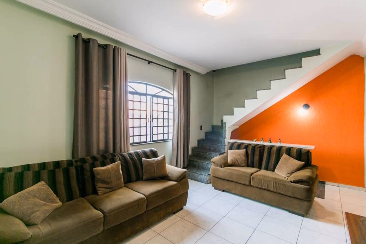 Casa de 264 m² em São Paulo, SP