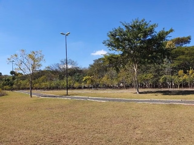 Terreno de 300 m² em Paulínia, SP