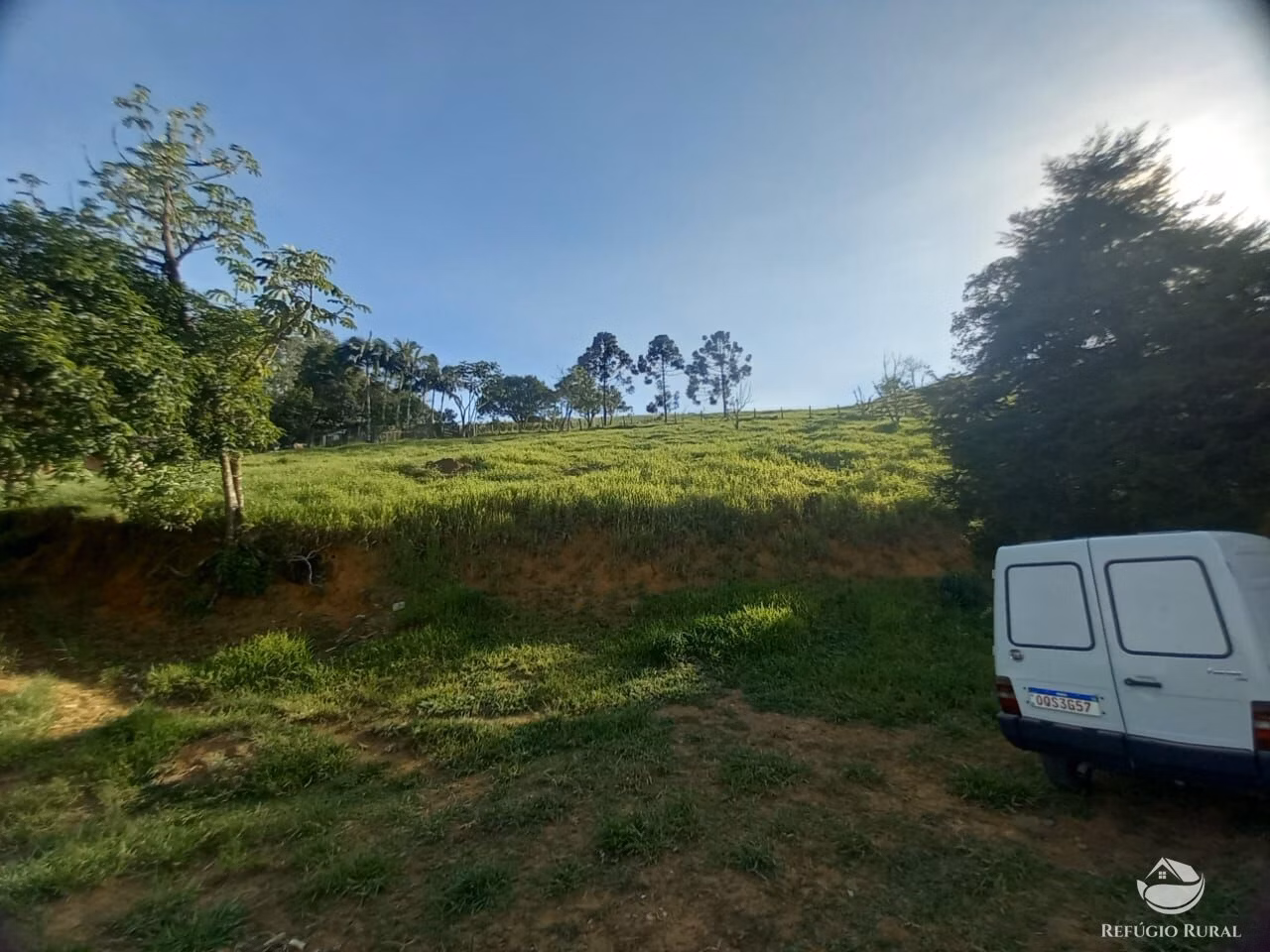 Chácara de 3 ha em São José dos Campos, SP