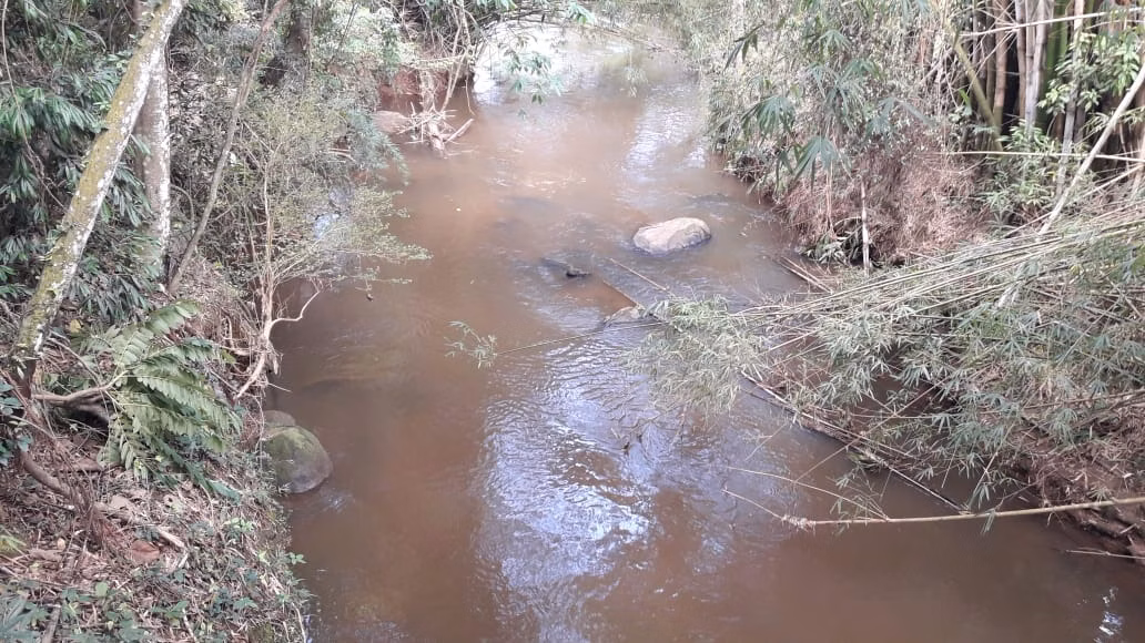 Sítio de 5 ha em Sapucaí-Mirim, MG