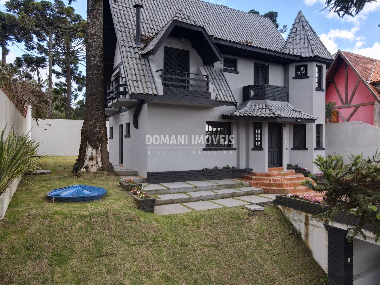 House of 500 m² in Campos do Jordão, SP, Brazil