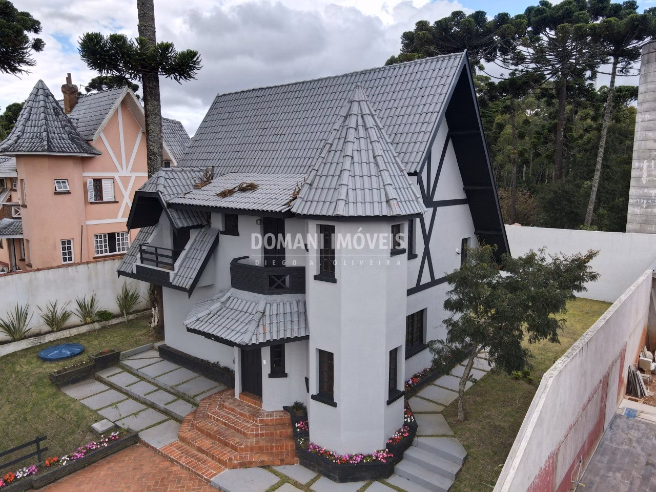 House of 500 m² in Campos do Jordão, SP, Brazil