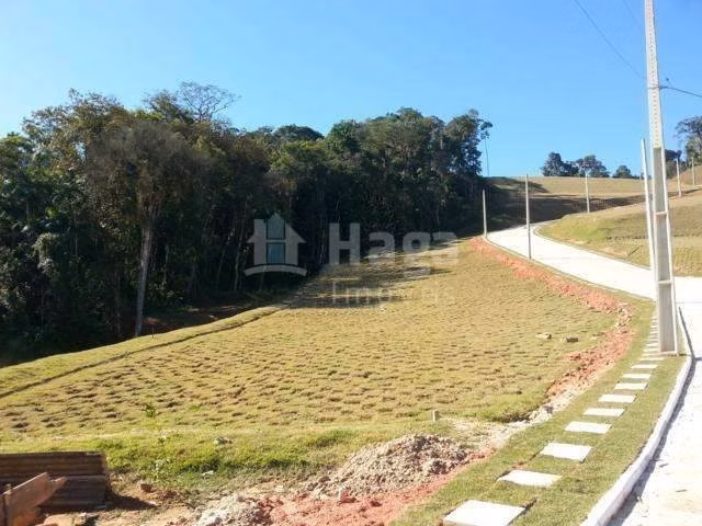 Terreno de 372 m² em Brusque, SC