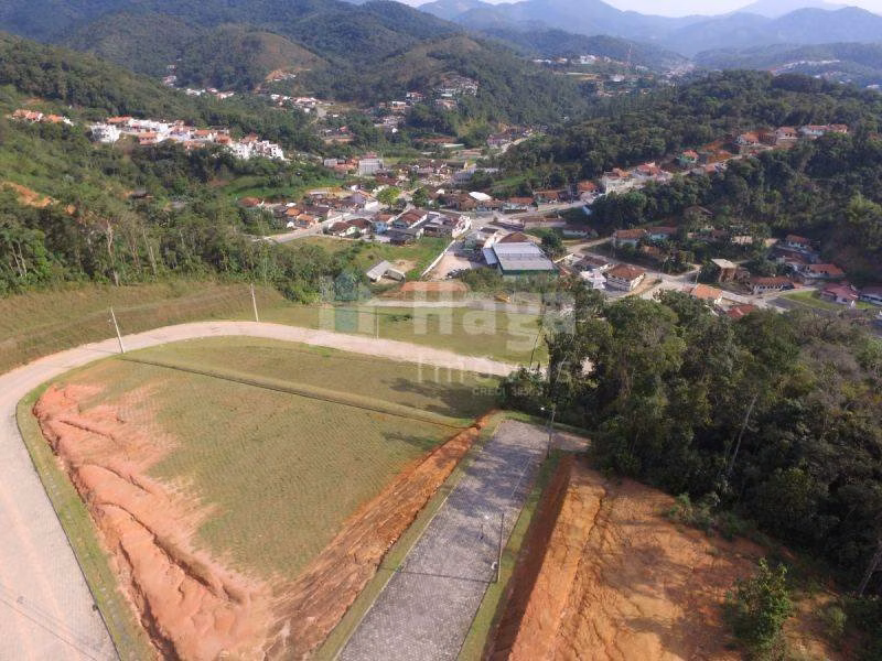 Terreno de 372 m² em Brusque, SC