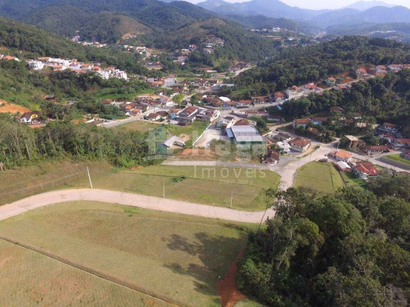 Terreno de 372 m² em Brusque, SC