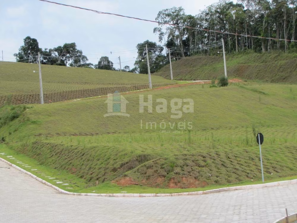 Terreno de 372 m² em Brusque, SC
