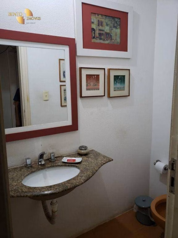 Casa de 1.490 m² em Cuiabá, MT