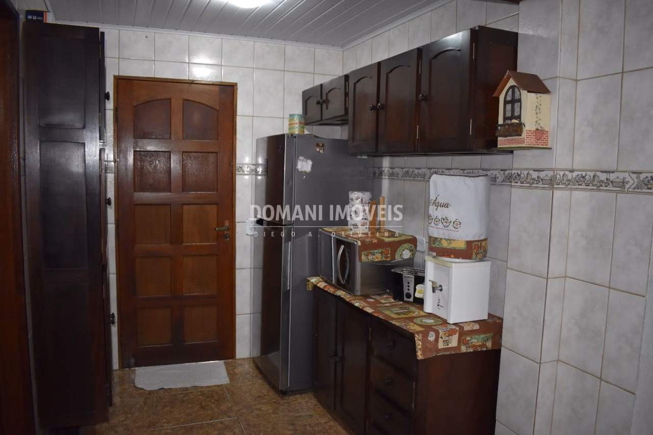 Casa de 250 m² em Campos do Jordão, SP