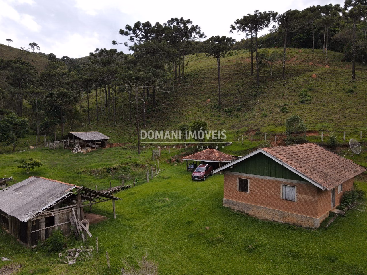 Sítio de 24 ha em Campos do Jordão, SP