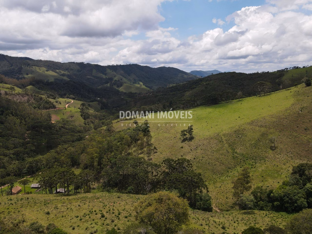 Sítio de 24 ha em Campos do Jordão, SP