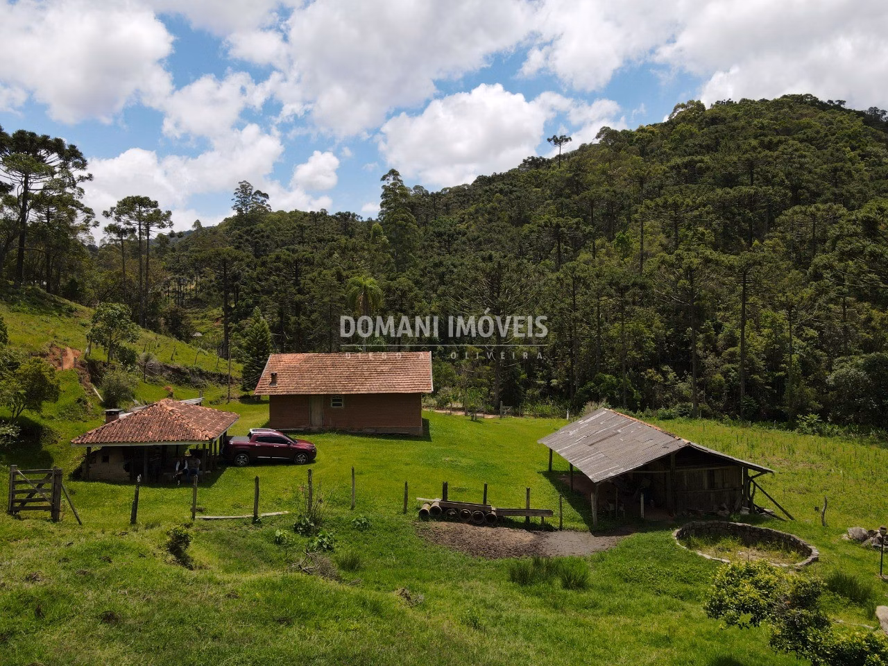 Sítio de 24 ha em Campos do Jordão, SP