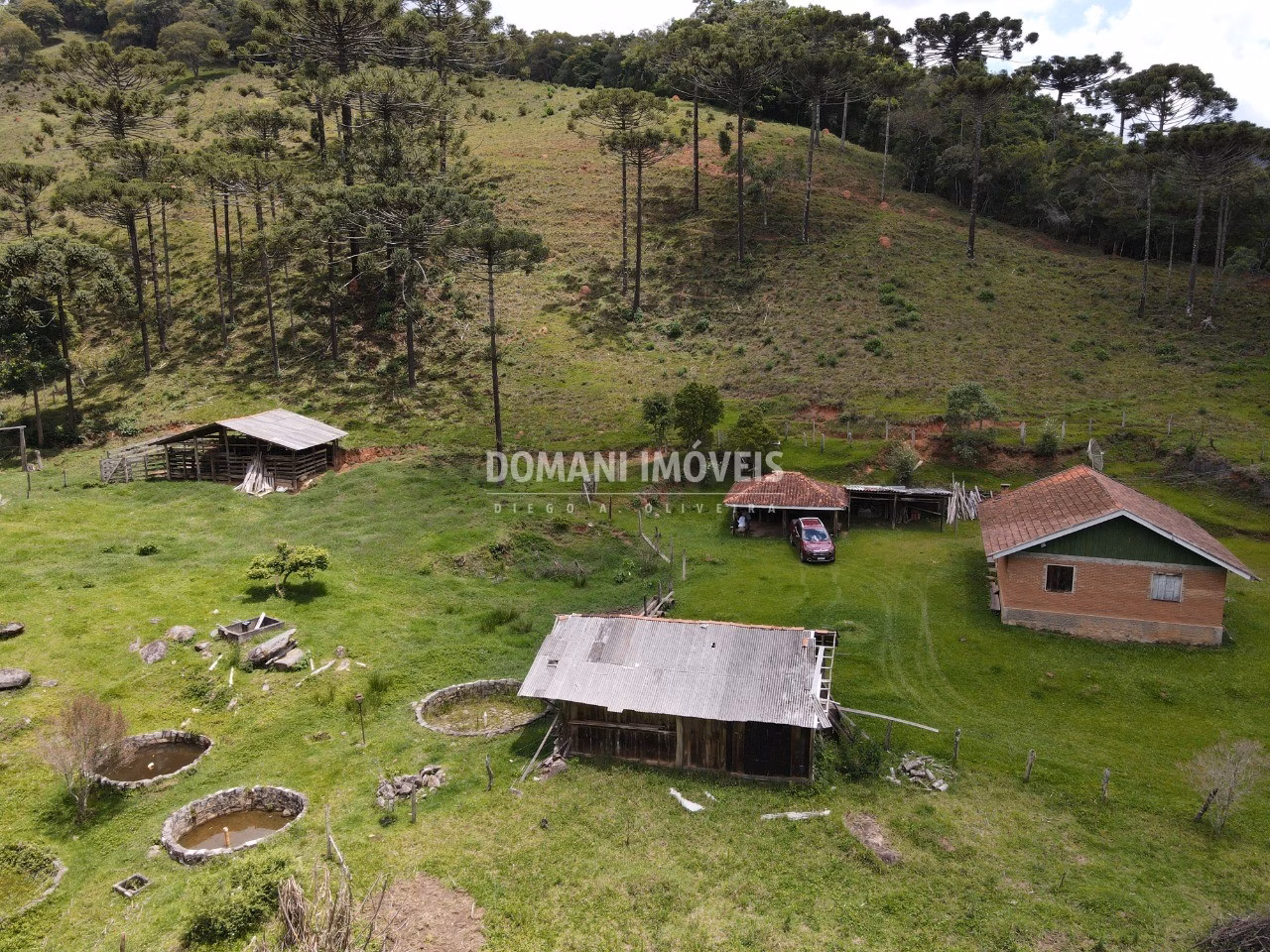 Sítio de 24 ha em Campos do Jordão, SP