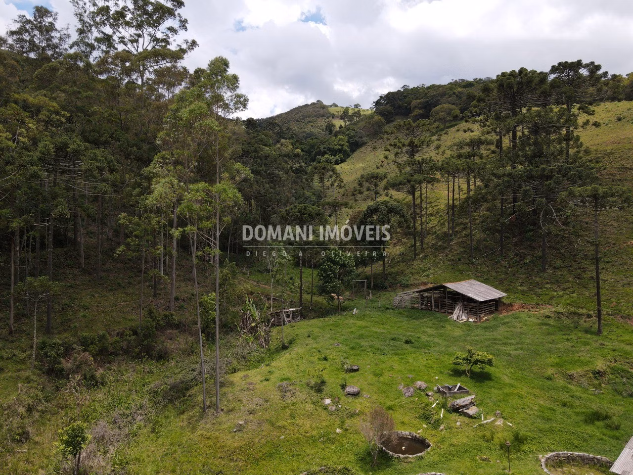 Sítio de 24 ha em Campos do Jordão, SP