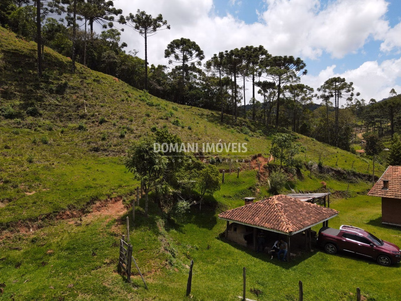 Sítio de 24 ha em Campos do Jordão, SP