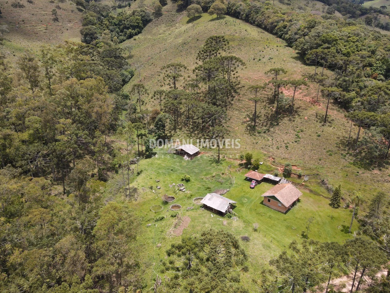Sítio de 24 ha em Campos do Jordão, SP
