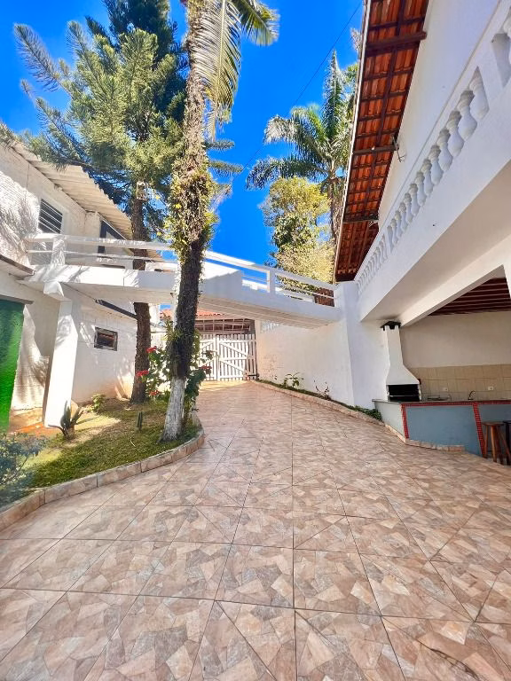 Chácara de 2.000 m² em Igaratá, SP