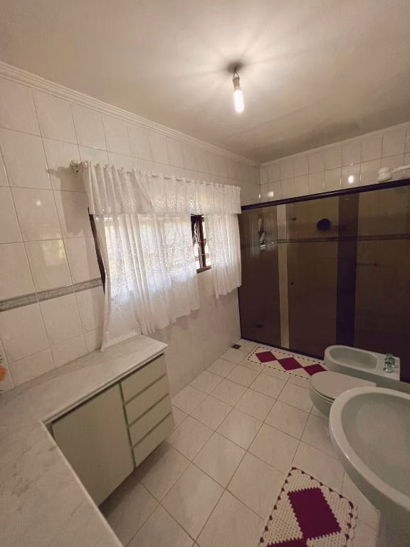 Chácara de 2.000 m² em Igaratá, SP