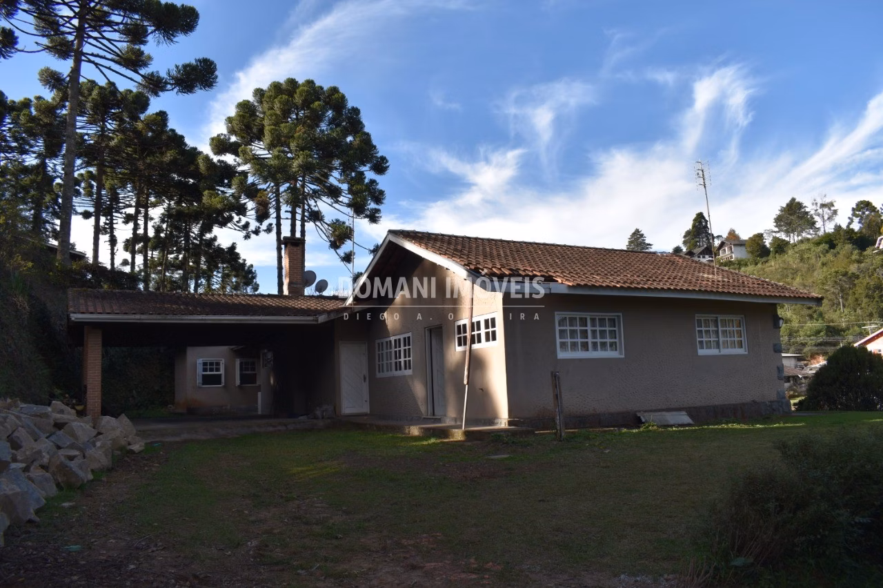 Casa de 1.080 m² em Campos do Jordão, SP