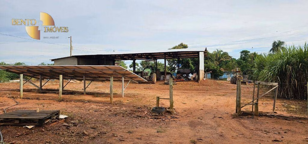 Fazenda de 240 ha em Dom Aquino, MT
