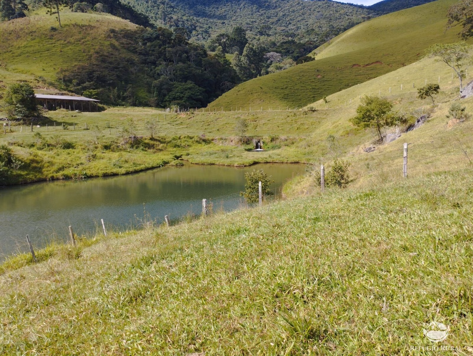 Fazenda de 242 ha em Piracaia, SP