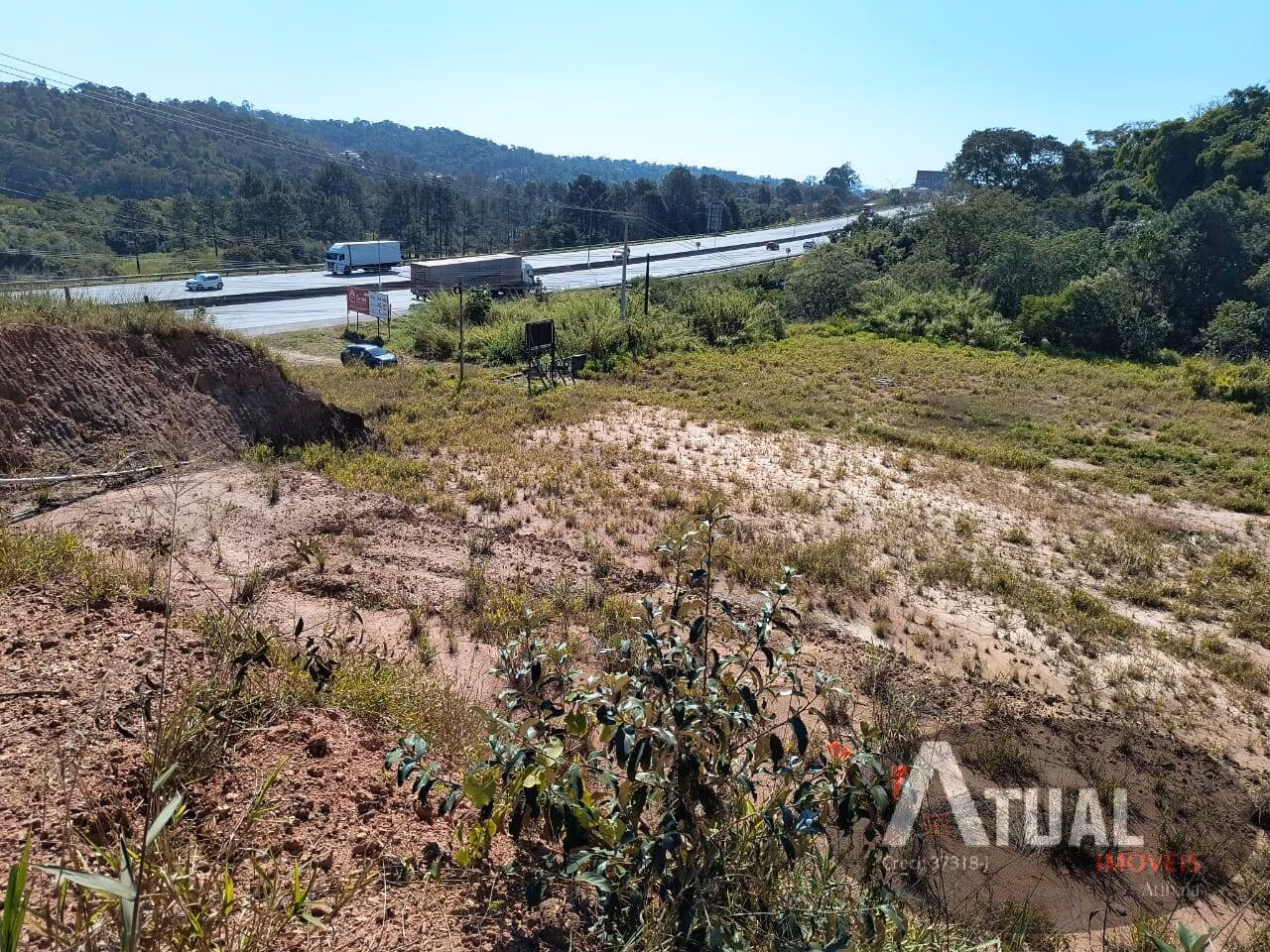 Terreno de 2 ha em Atibaia, SP