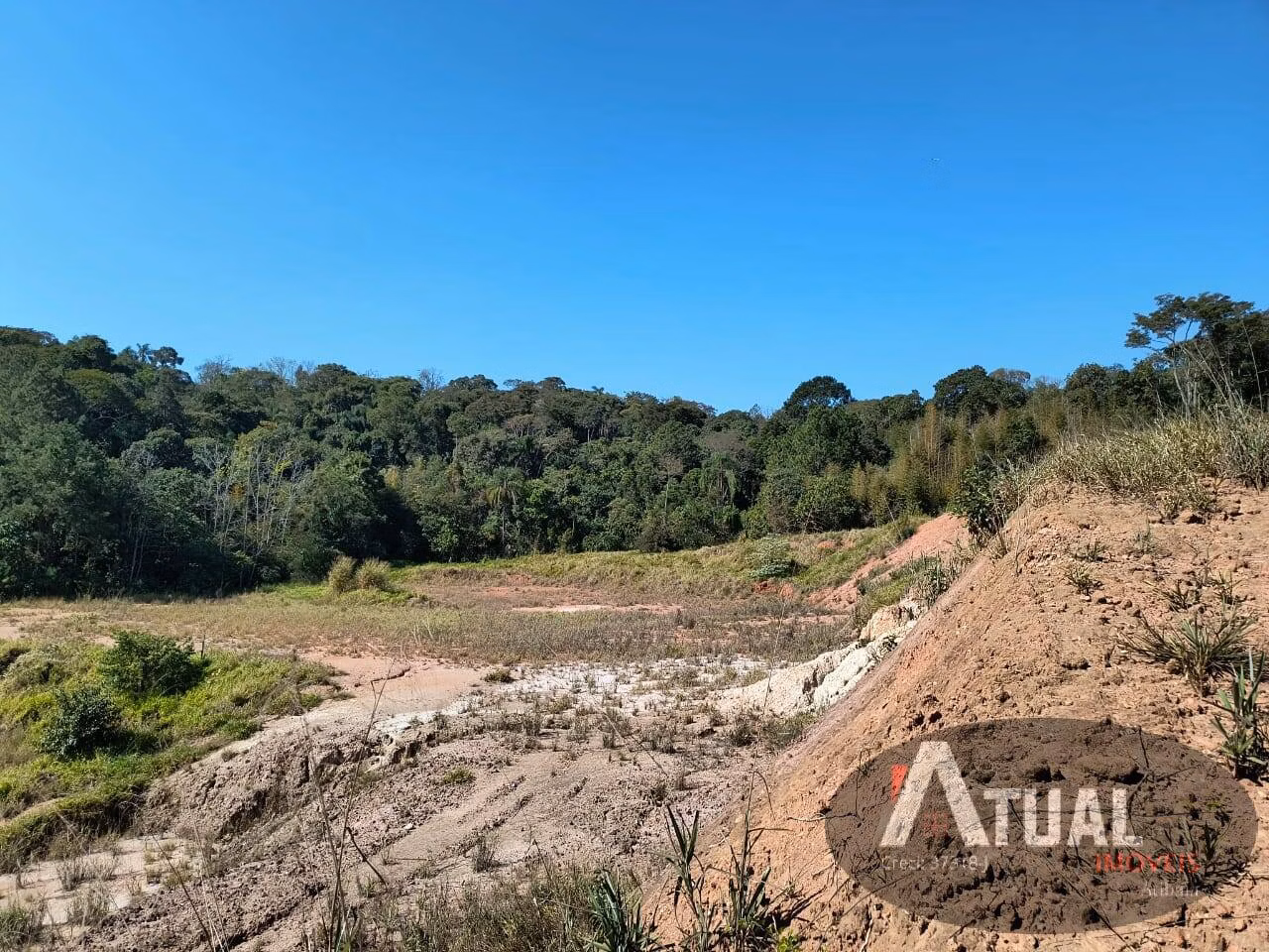 Terreno de 2 ha em Atibaia, SP