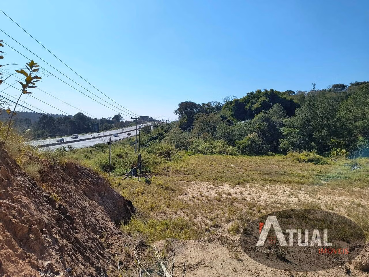 Terreno de 2 ha em Atibaia, SP