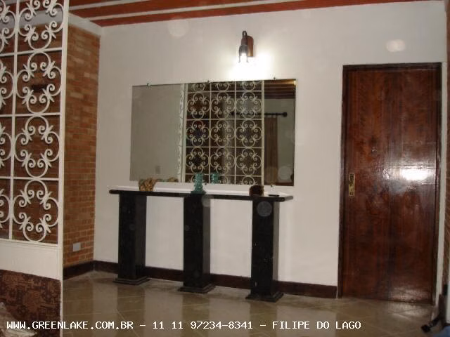 Имение на продажу 5 ha в Piracaia, SP
