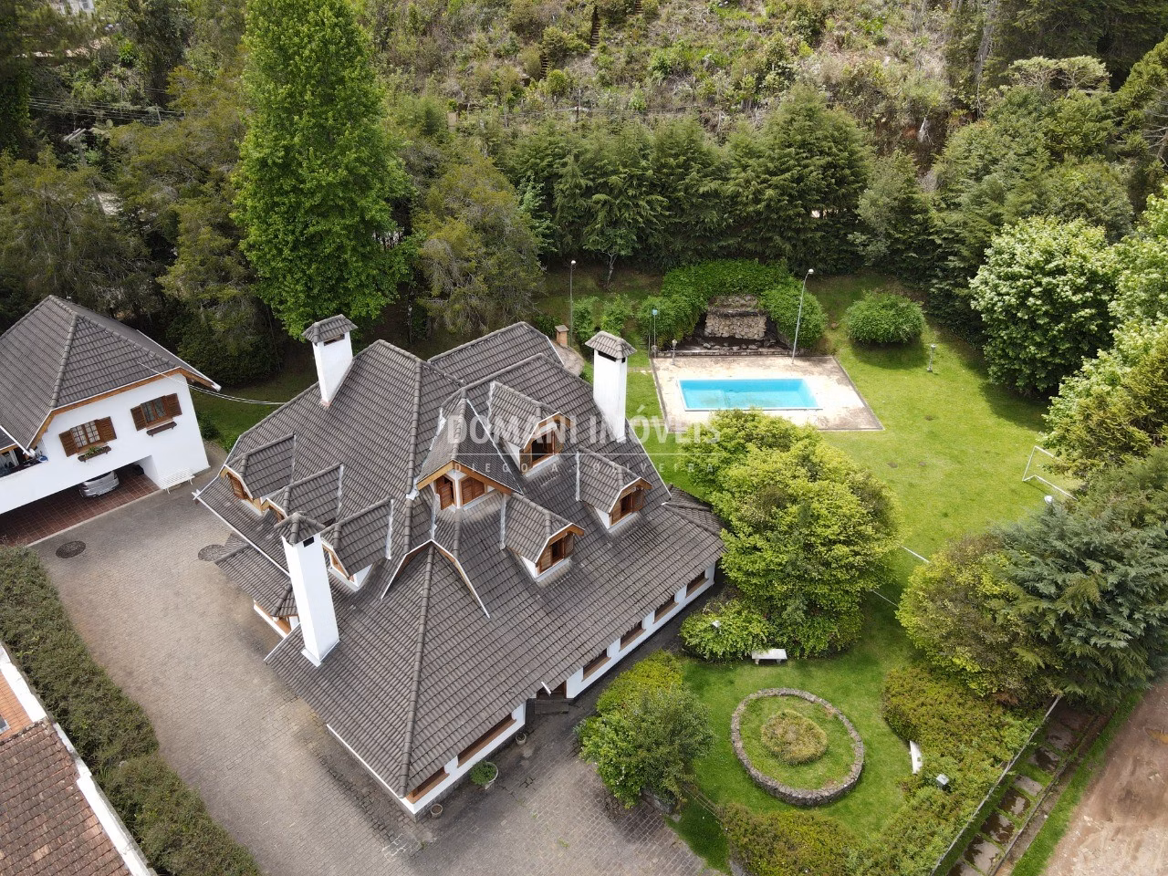 House of 2,550 m² in Campos do Jordão, SP, Brazil